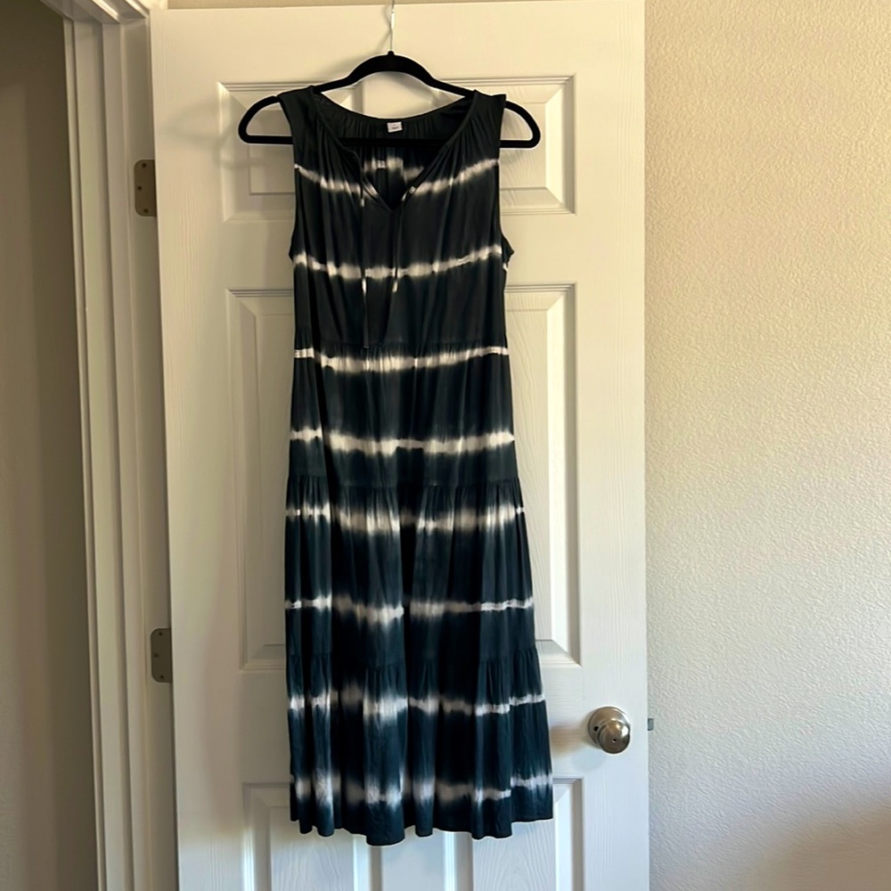 Old navy tie dyed dress with pockets